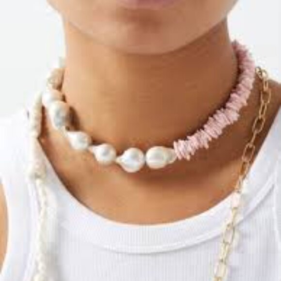 By Alona Daphne Shell, Pearl and 18k Gold necklace - Picture 4 of 4